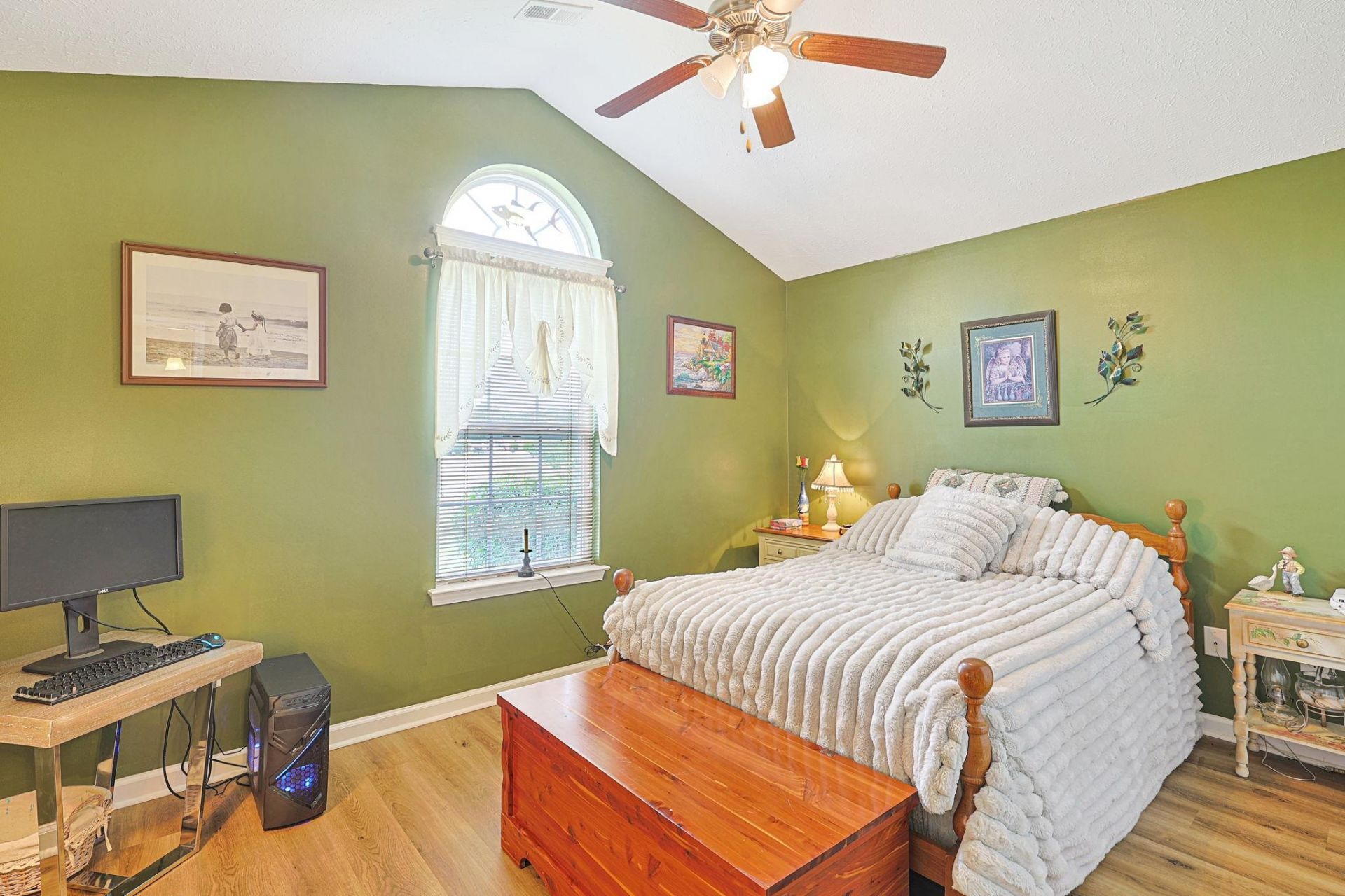 504 Cottage Oaks Circle Photo 14