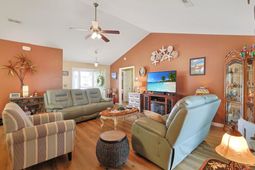 504 Cottage Oaks Circle photo 4