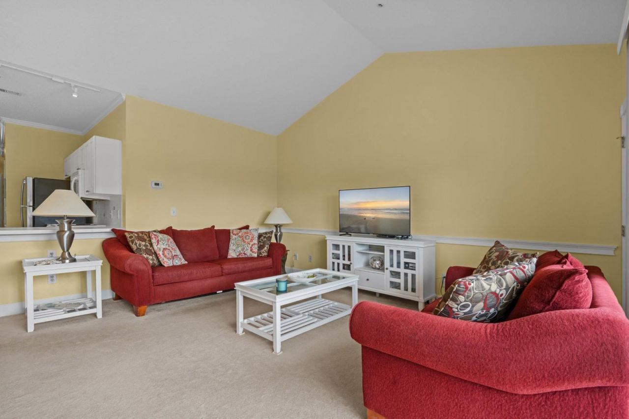 4879 Dahlia Ct. Photo 19