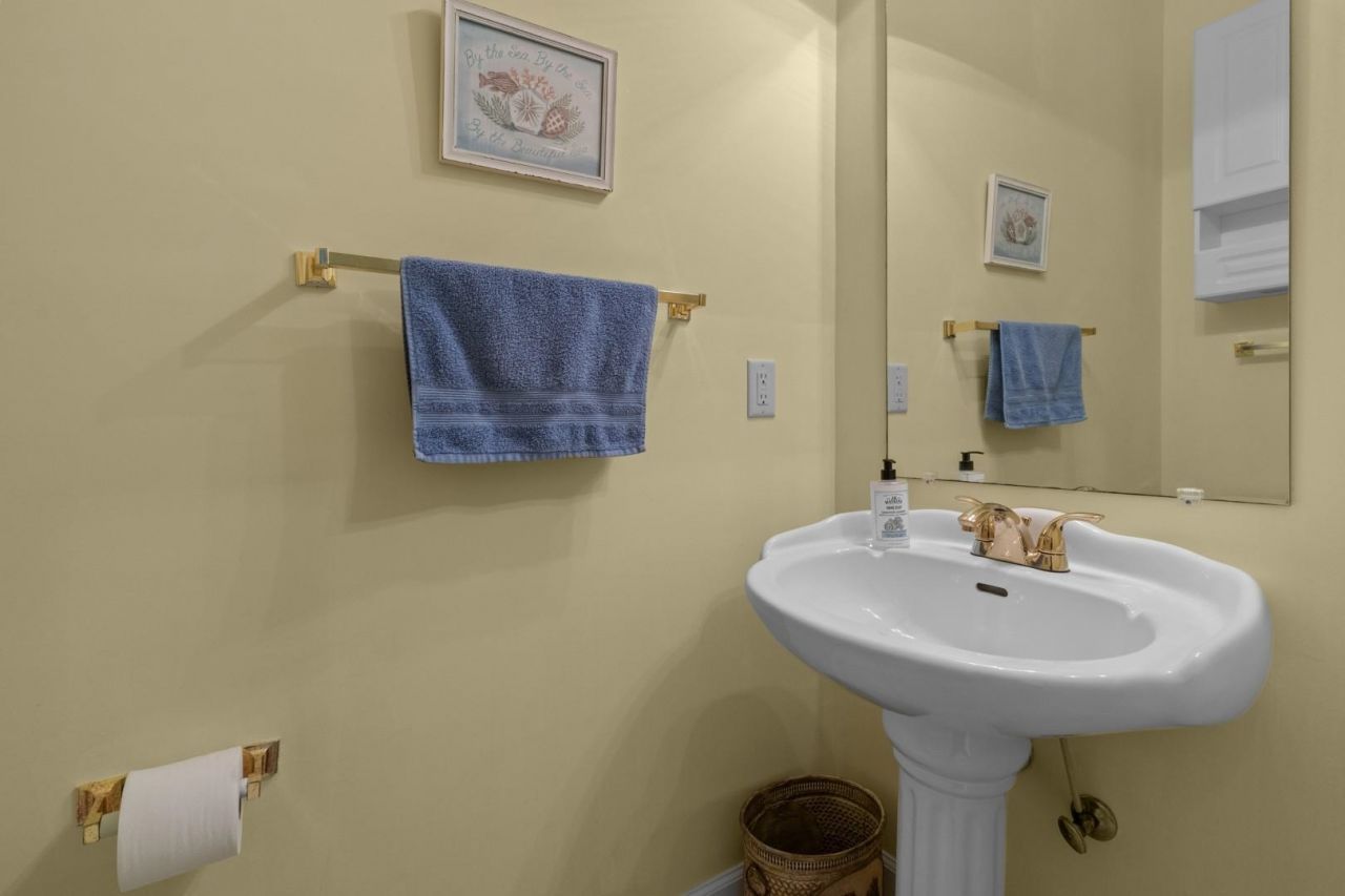4879 Dahlia Ct. Photo 33