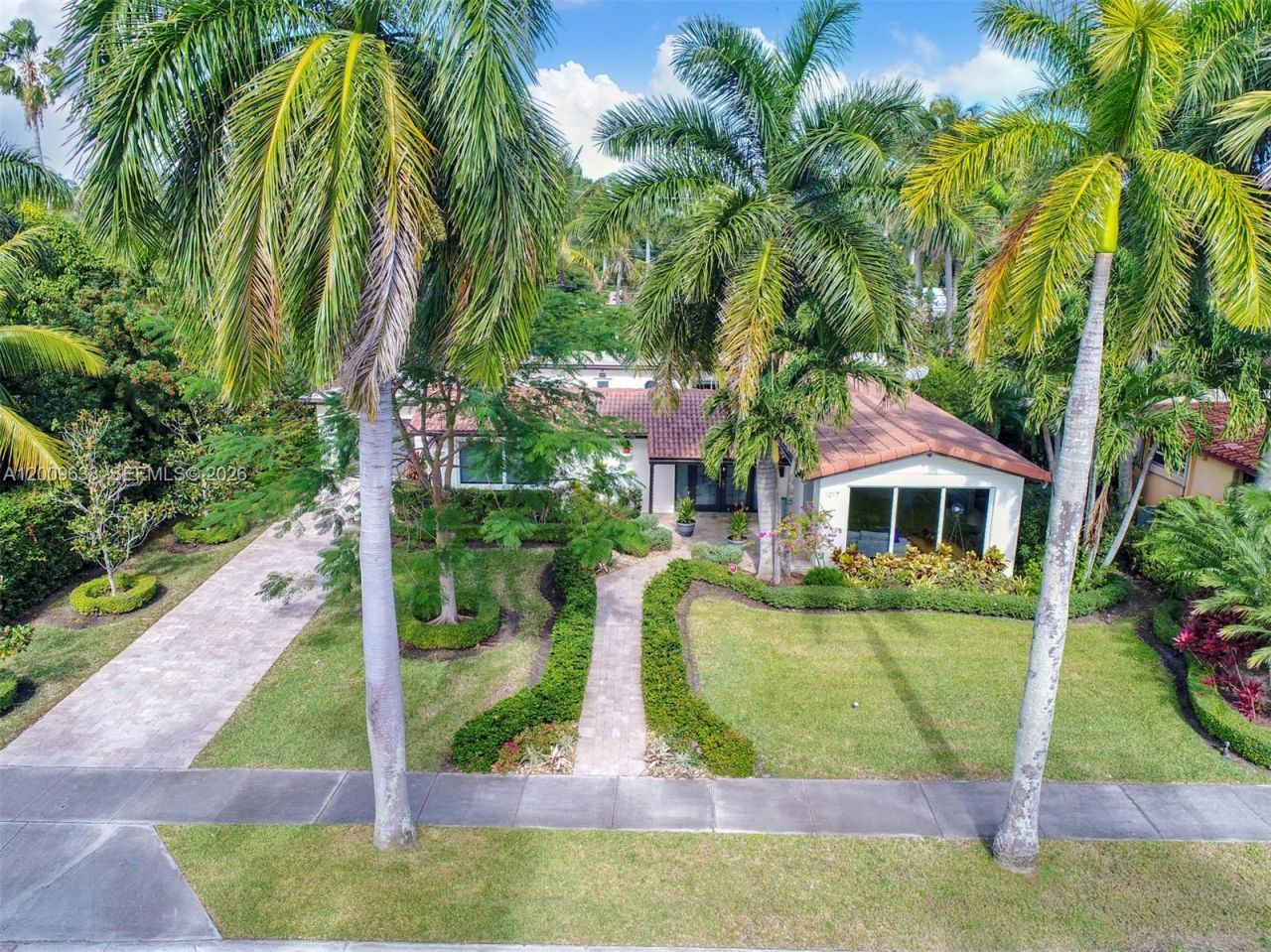 1017 Tyler St, Hollywood, FL 33019 Photo