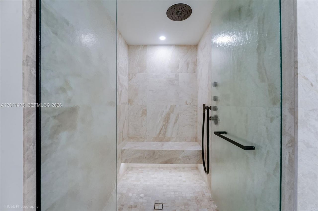 1177 Kane Concourse, Unit 405, Bay Harbor Islands, FL 33154 Photo