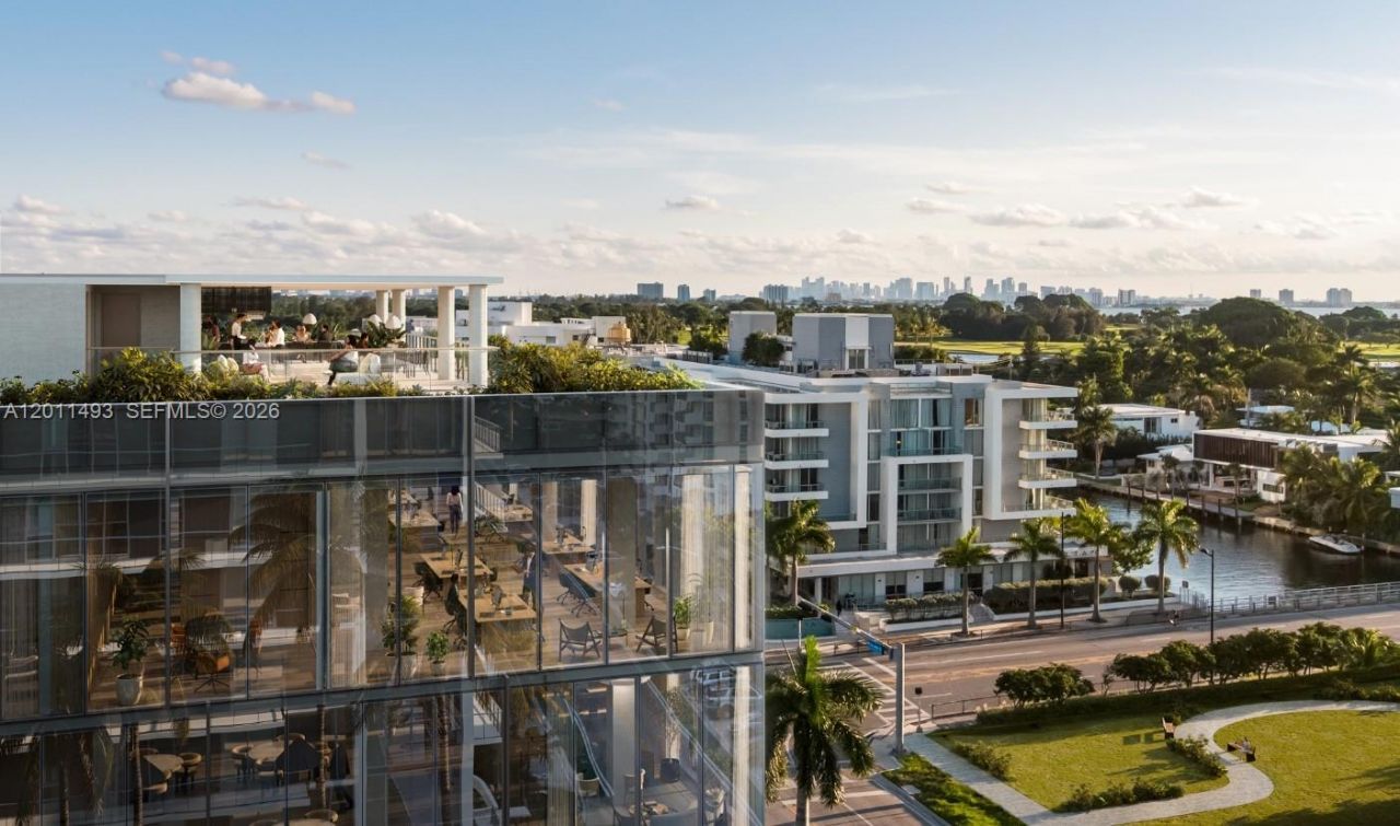 1177 Kane Concourse, Unit 405, Bay Harbor Islands, FL 33154 Photo