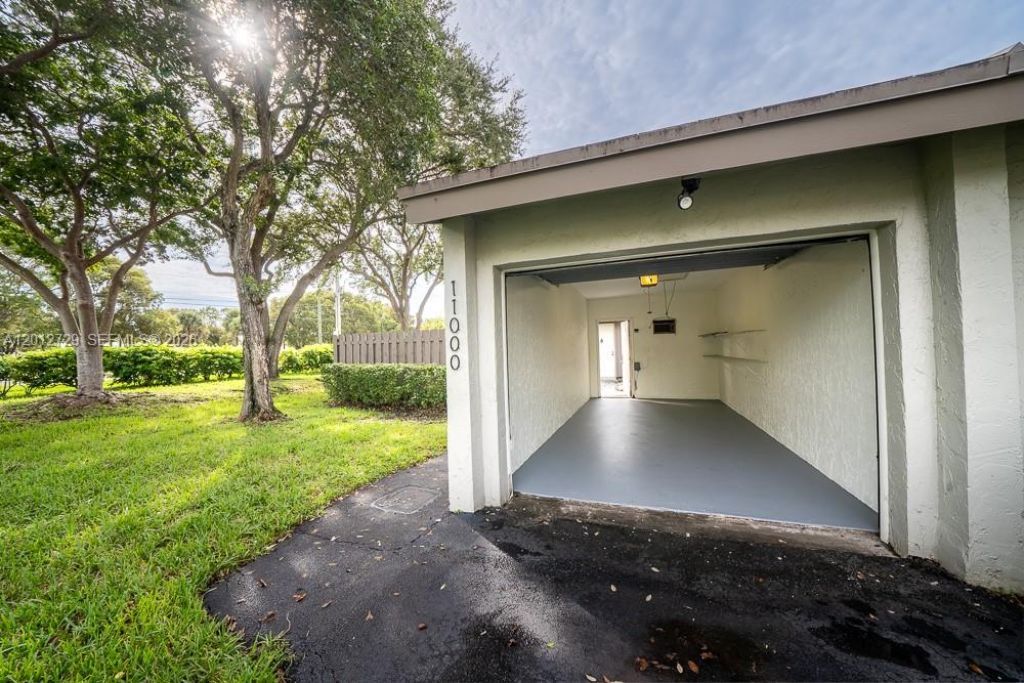 11000 SW 112th Ave, Unit 11000, Miami, FL 33176 Photo