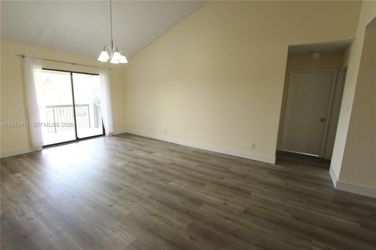 11211 W Atlantic Blvd, Unit 308, Coral Springs, FL 33071 Photo