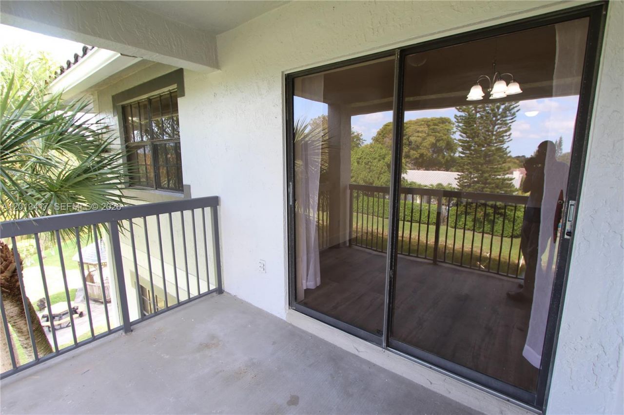 11211 W Atlantic Blvd, Unit 308, Coral Springs, FL 33071 Photo