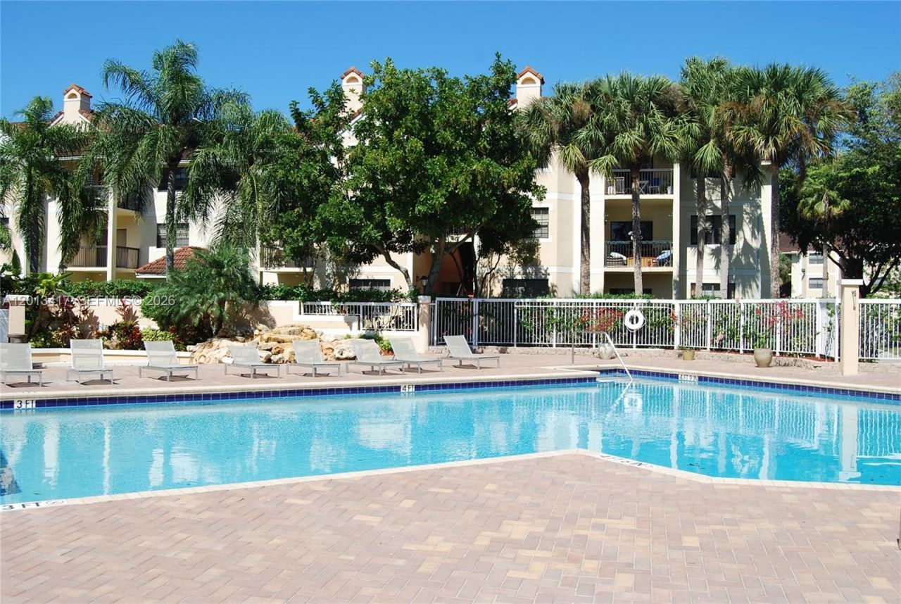 11211 W Atlantic Blvd, Unit 308, Coral Springs, FL 33071 Photo