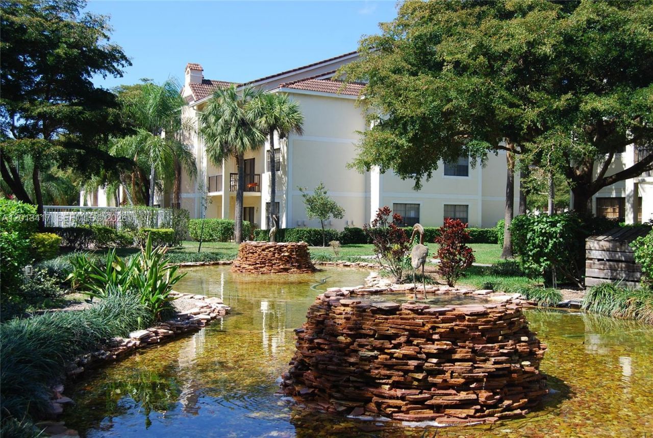 11211 W Atlantic Blvd, Unit 308, Coral Springs, FL 33071 Photo