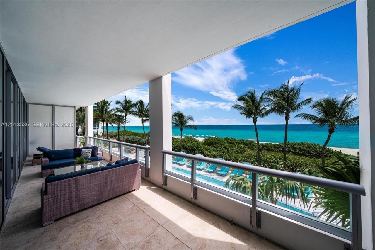 6799 Collins Ave, Unit 205, Miami Beach, FL 33141 Photo