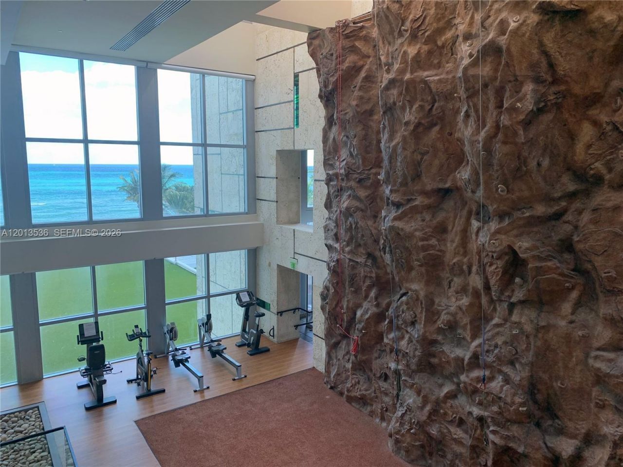 6799 Collins Ave, Unit 205, Miami Beach, FL 33141 Photo