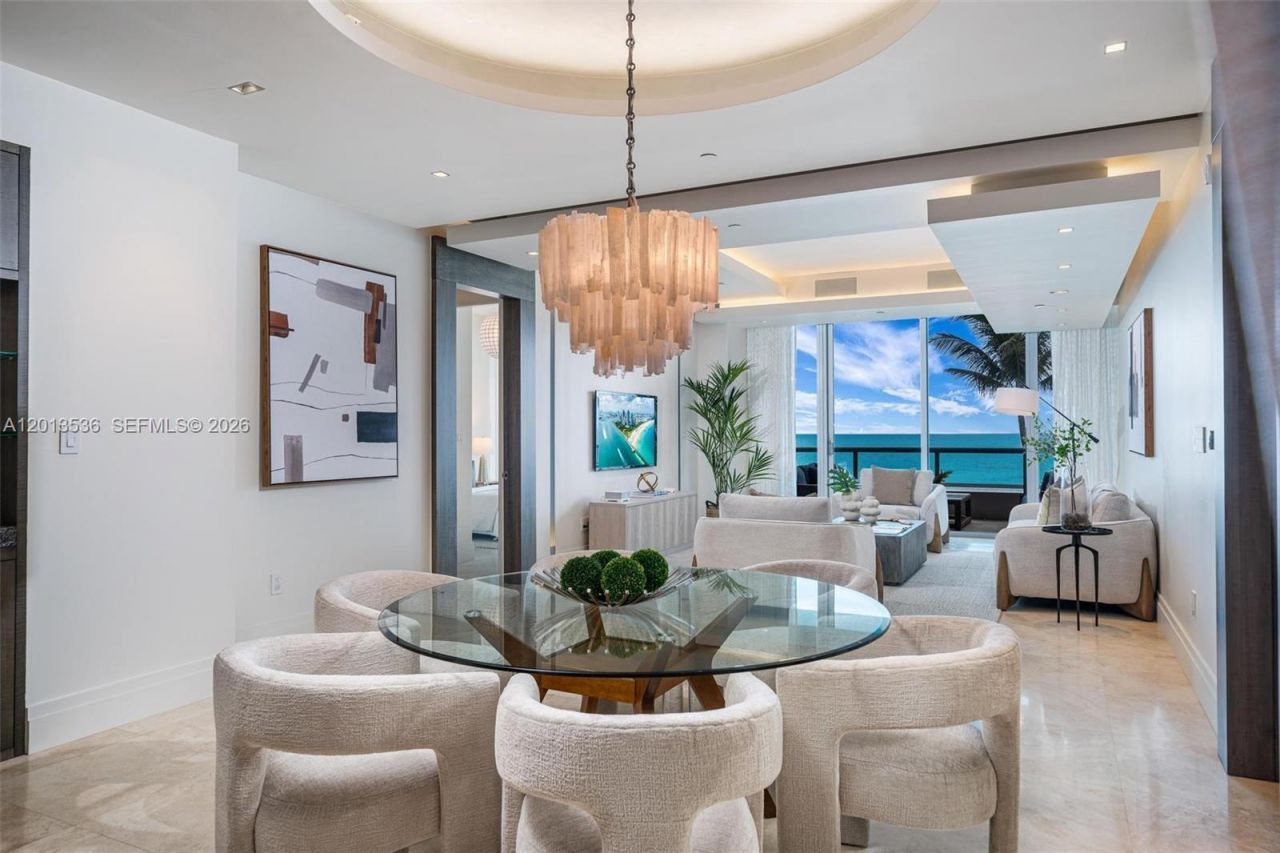 6799 Collins Ave, Unit 205, Miami Beach, FL 33141 Photo