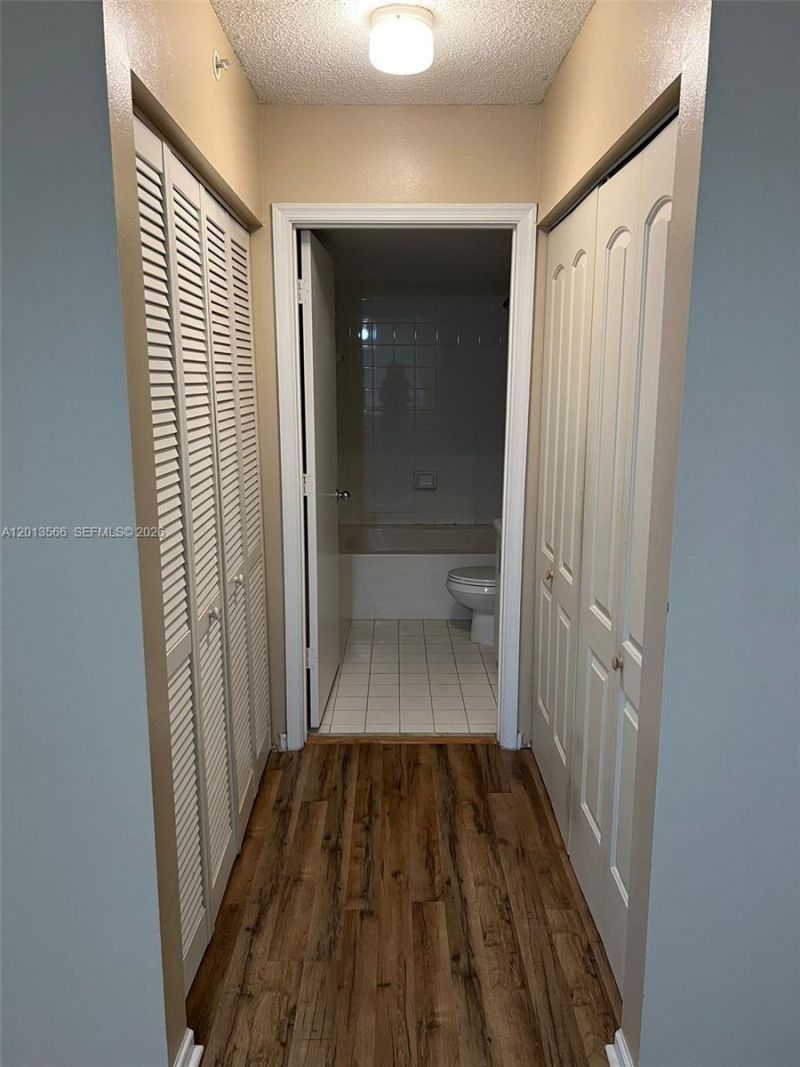 4828 N State Road 7, Unit 8205, Coconut Creek, FL 33073 Photo