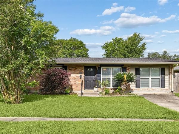 2804 N TURNBULL Drive, Metairie, LA 70002