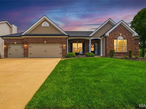 3126 Brook Hollow Drive, O'Fallon, MO 63366