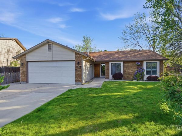 7548 W Long Drive, Boise, ID 83704