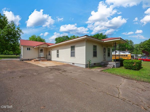 60 Oak Grove Road , Jackson, TN 38301