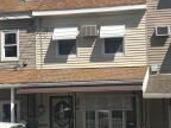 413 E 5TH Street, Mt. Carmel, PA 17851