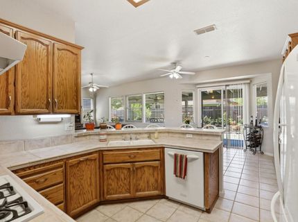 1008 Piermont Way, Galt, CA 95632 Photo
