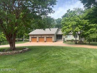 1018 Bunker Ridge Tr, Soddy Daisy, TN 37379