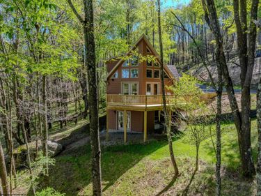 15 S Fern Court, Terra Alta, WV 26764