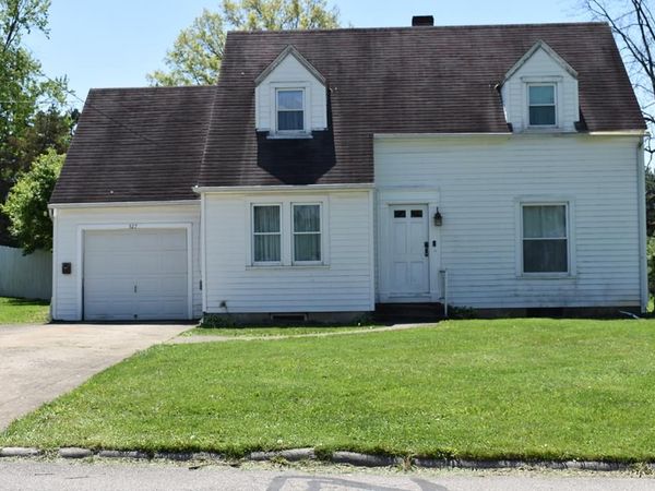 327 Hetrcick Dr., Galion, OH 44833