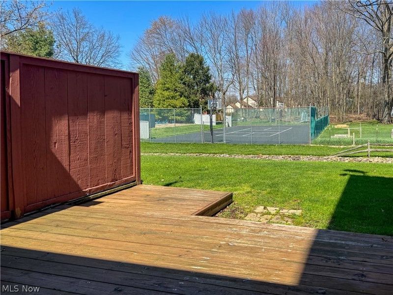 105 Topaz Trail, Cortland, OH 44410 Photo 17