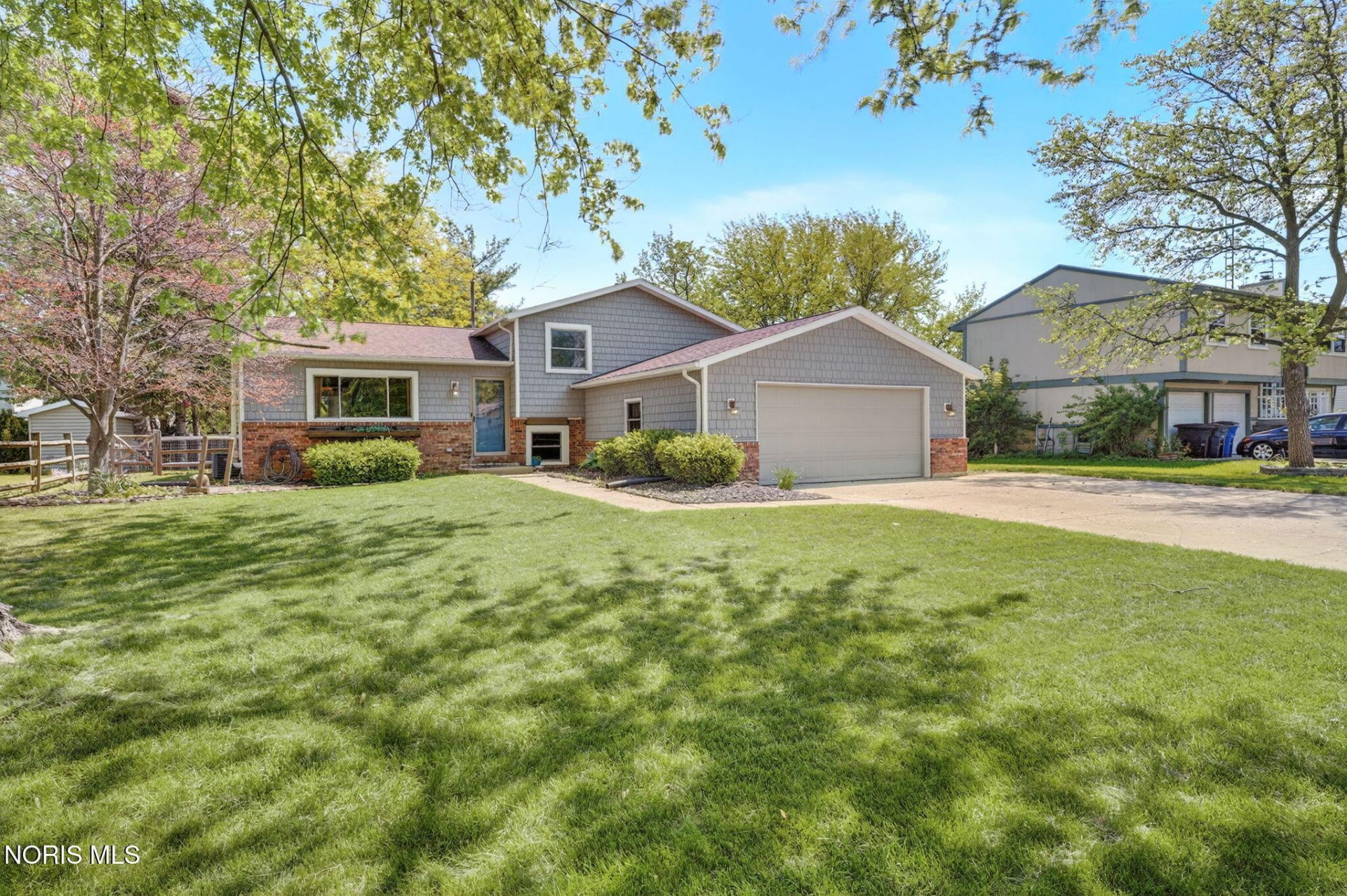 249 Birchdale Road, Perrysburg, OH 43551 Main Photo