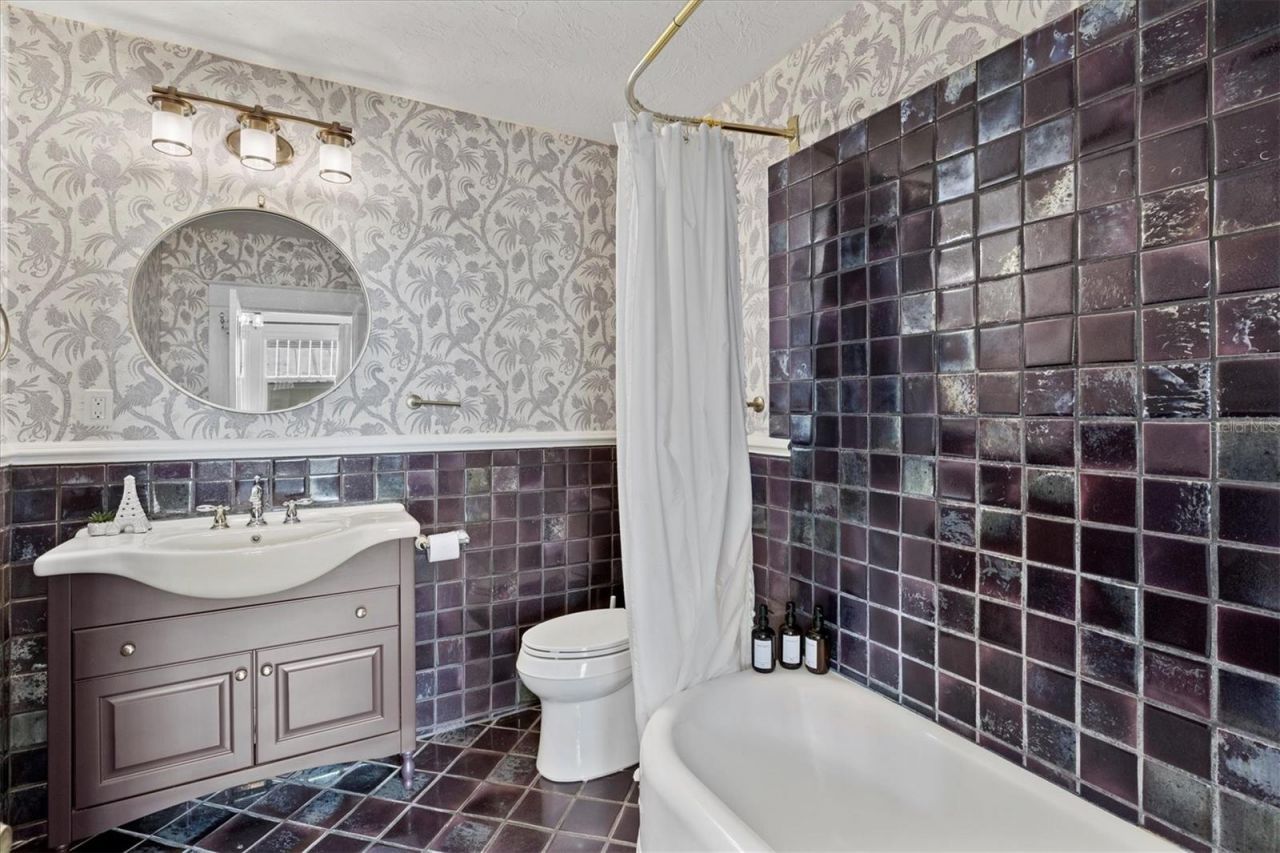 1523 1st Avenue W, Bradenton, FL 34205 Photo