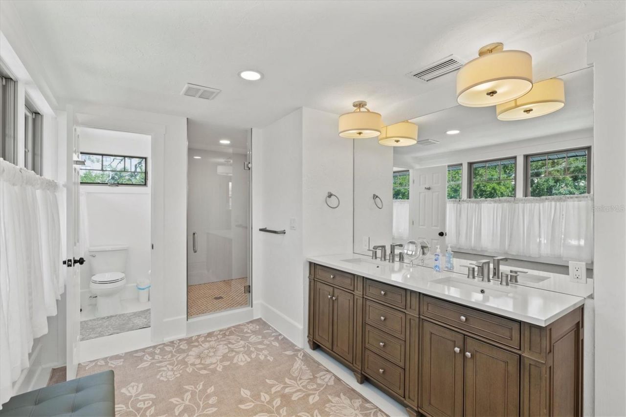 1523 1st Avenue W, Bradenton, FL 34205 Photo