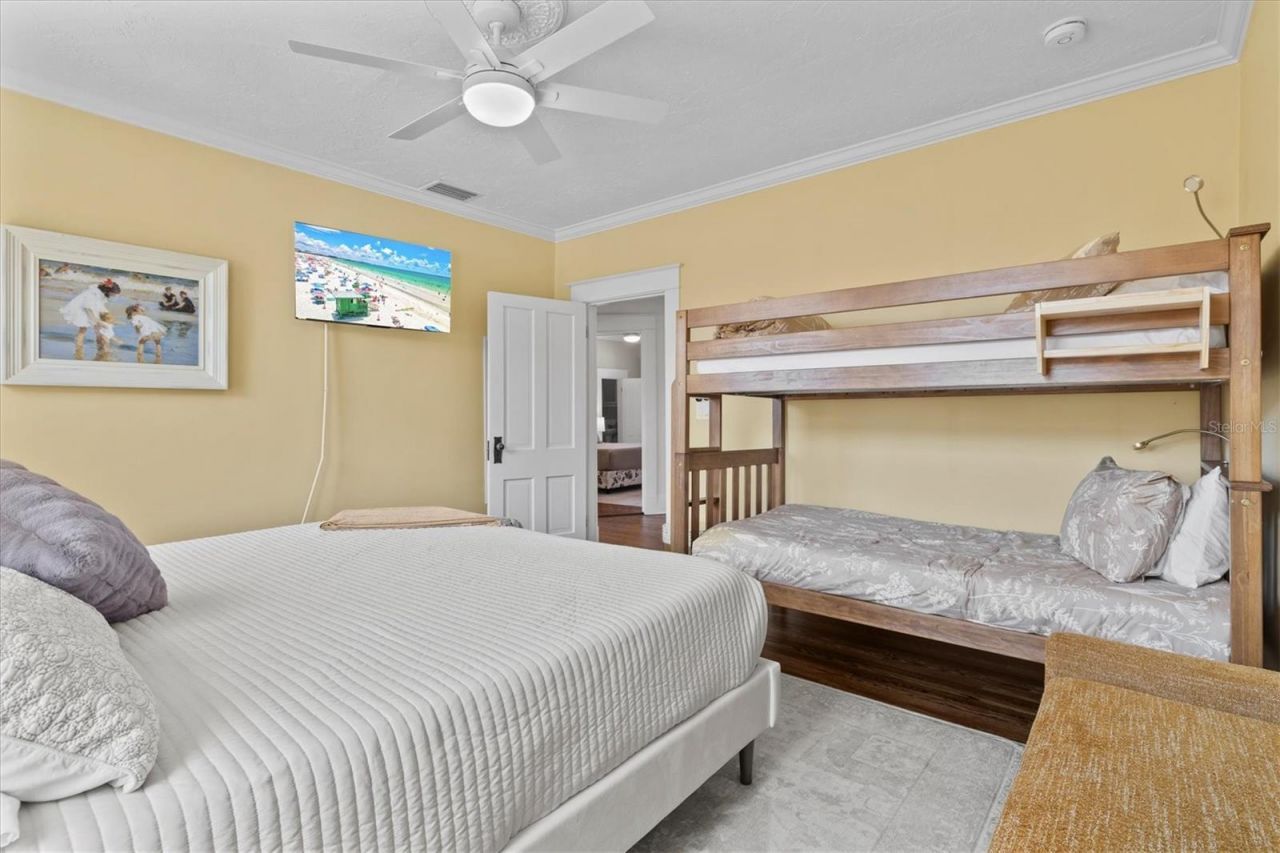 1523 1st Avenue W, Bradenton, FL 34205 Photo
