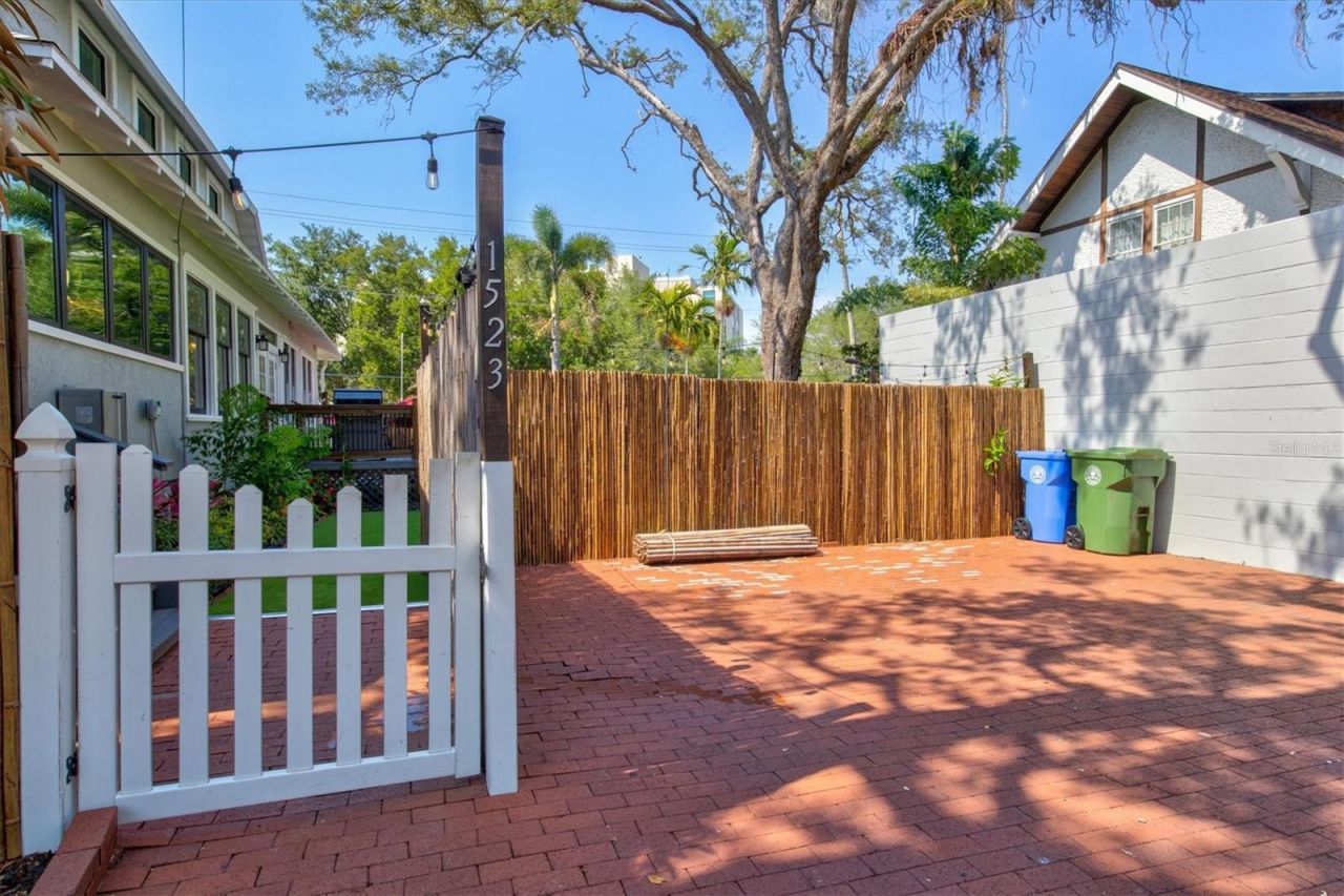1523 1st Avenue W, Bradenton, FL 34205 Photo