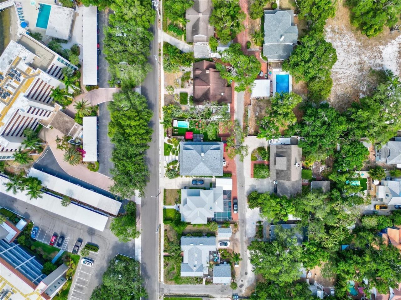 1523 1st Avenue W, Bradenton, FL 34205 Photo