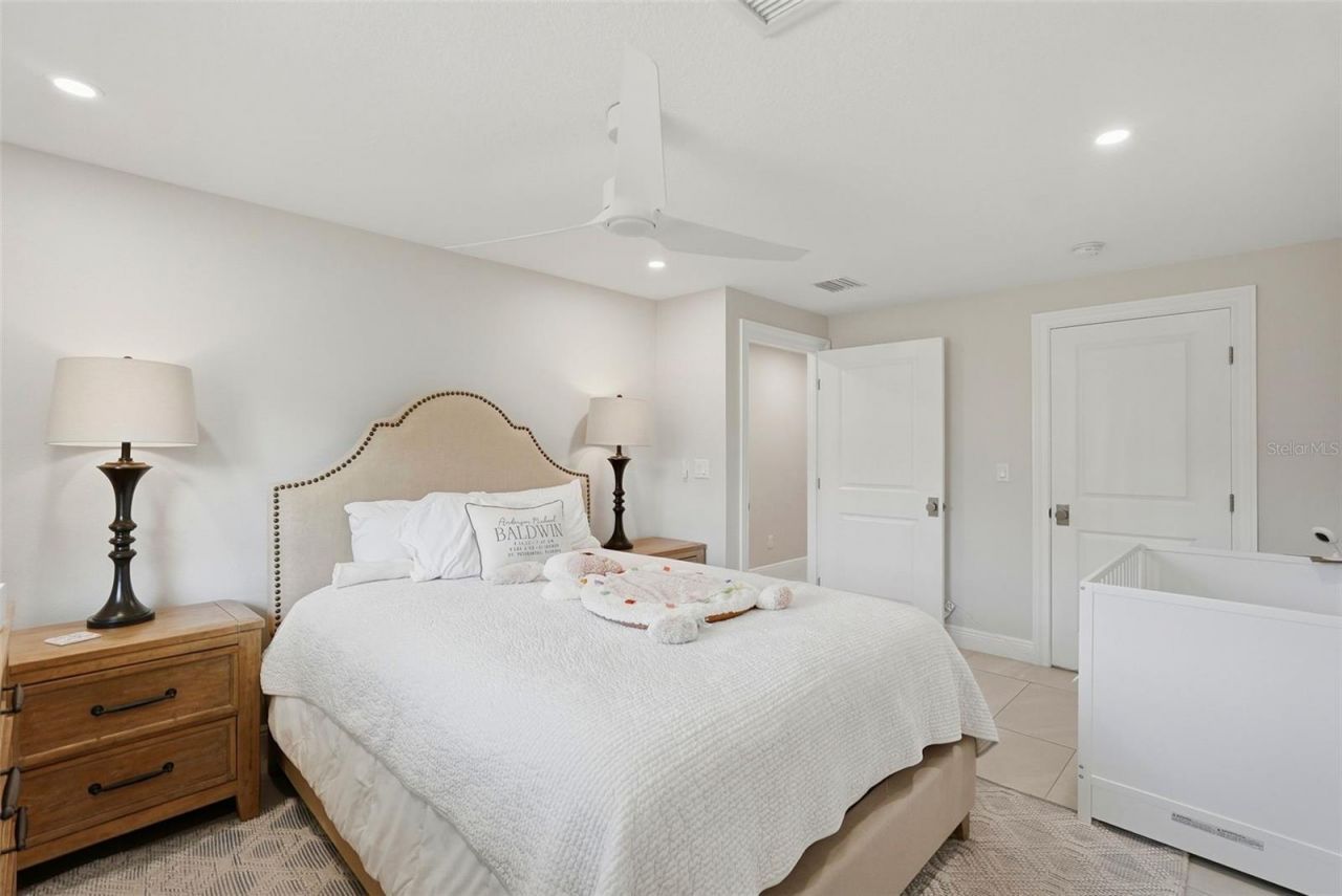 1024 44th Avenue Ne, Saint Petersburg, FL 33703 Photo