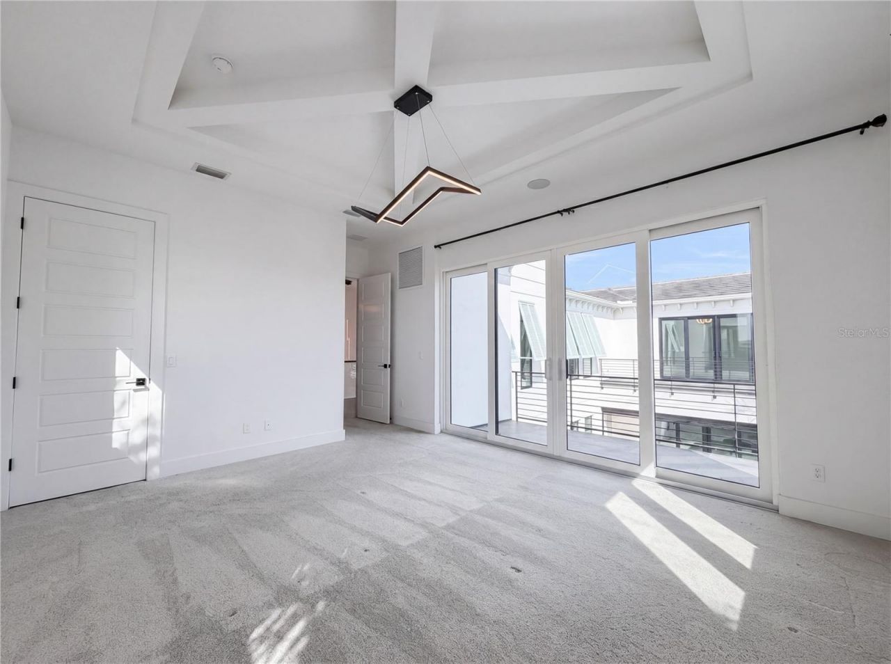 5911 Redbay Boulevard, Bradenton, FL 34210 Photo