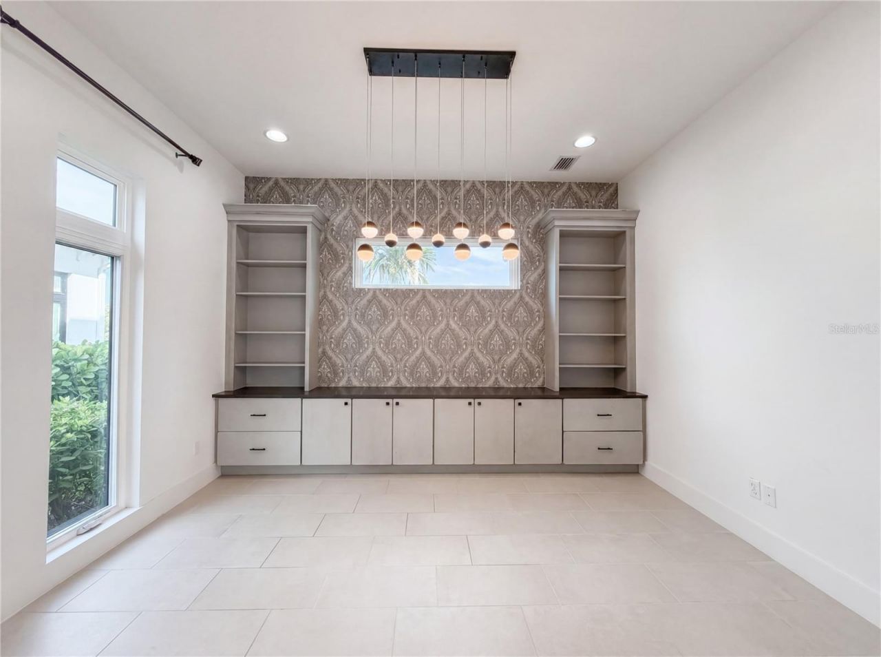 5911 Redbay Boulevard, Bradenton, FL 34210 Photo