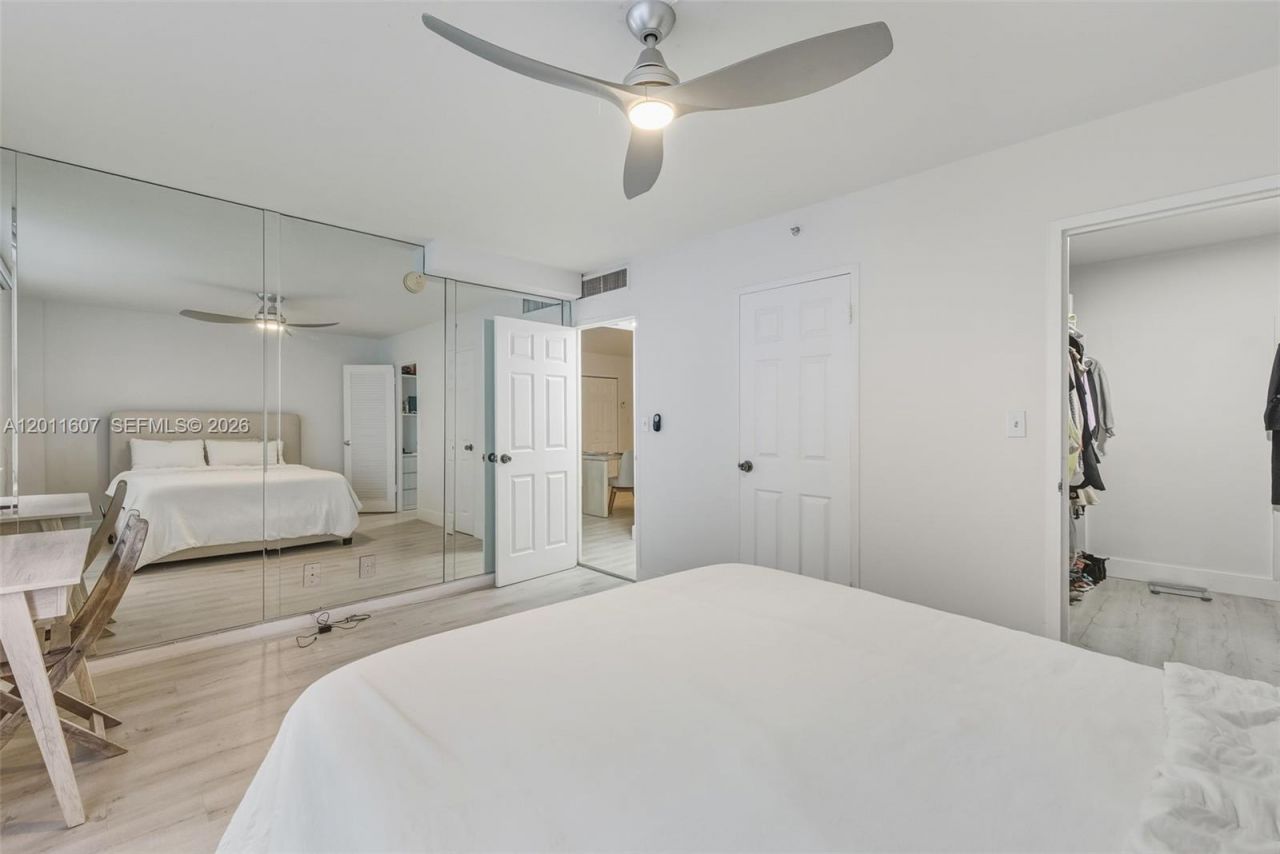 9195 Collins Ave , Unit 404, Surfside, FL 33154 Photo
