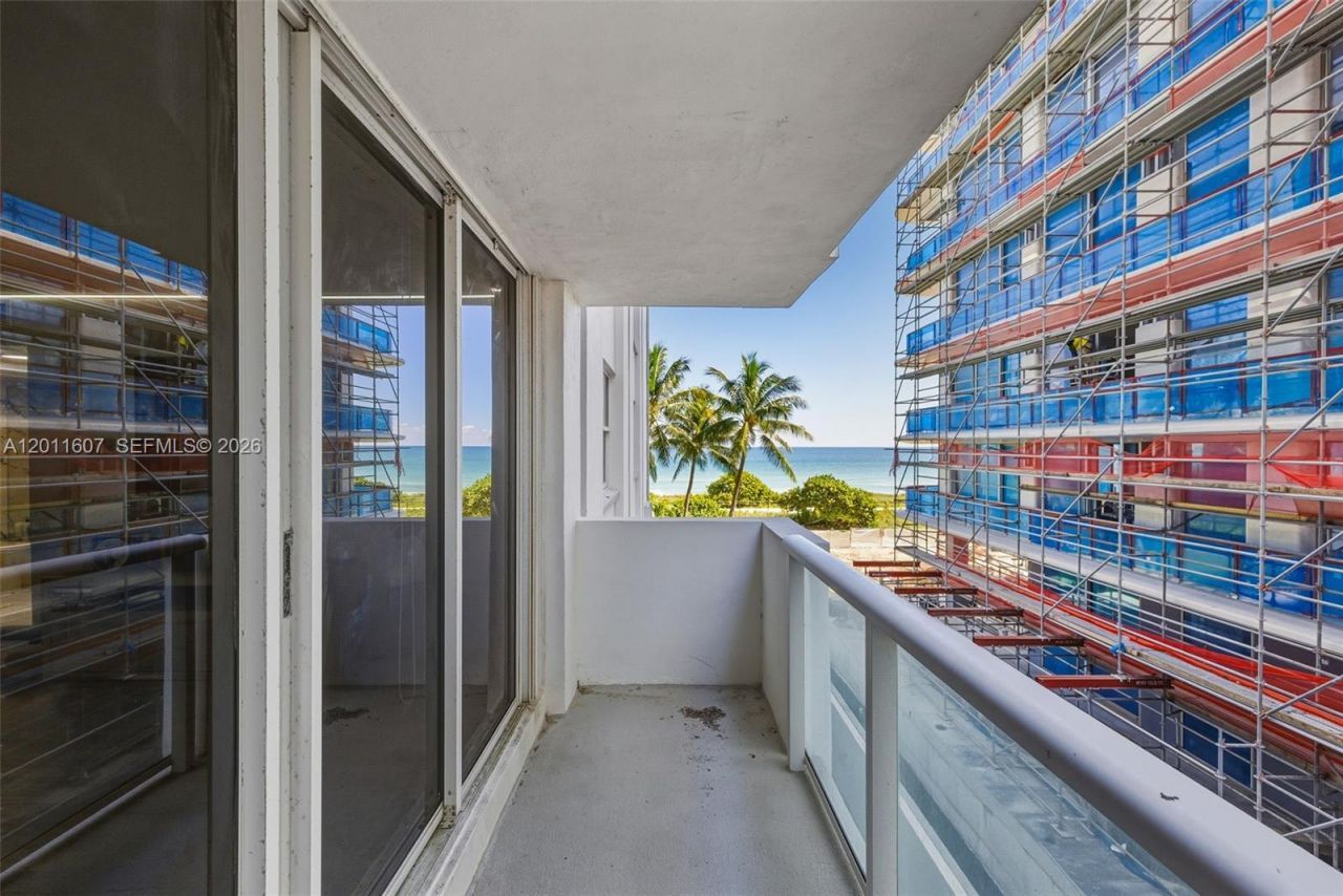 9195 Collins Ave , Unit 404, Surfside, FL 33154 Photo