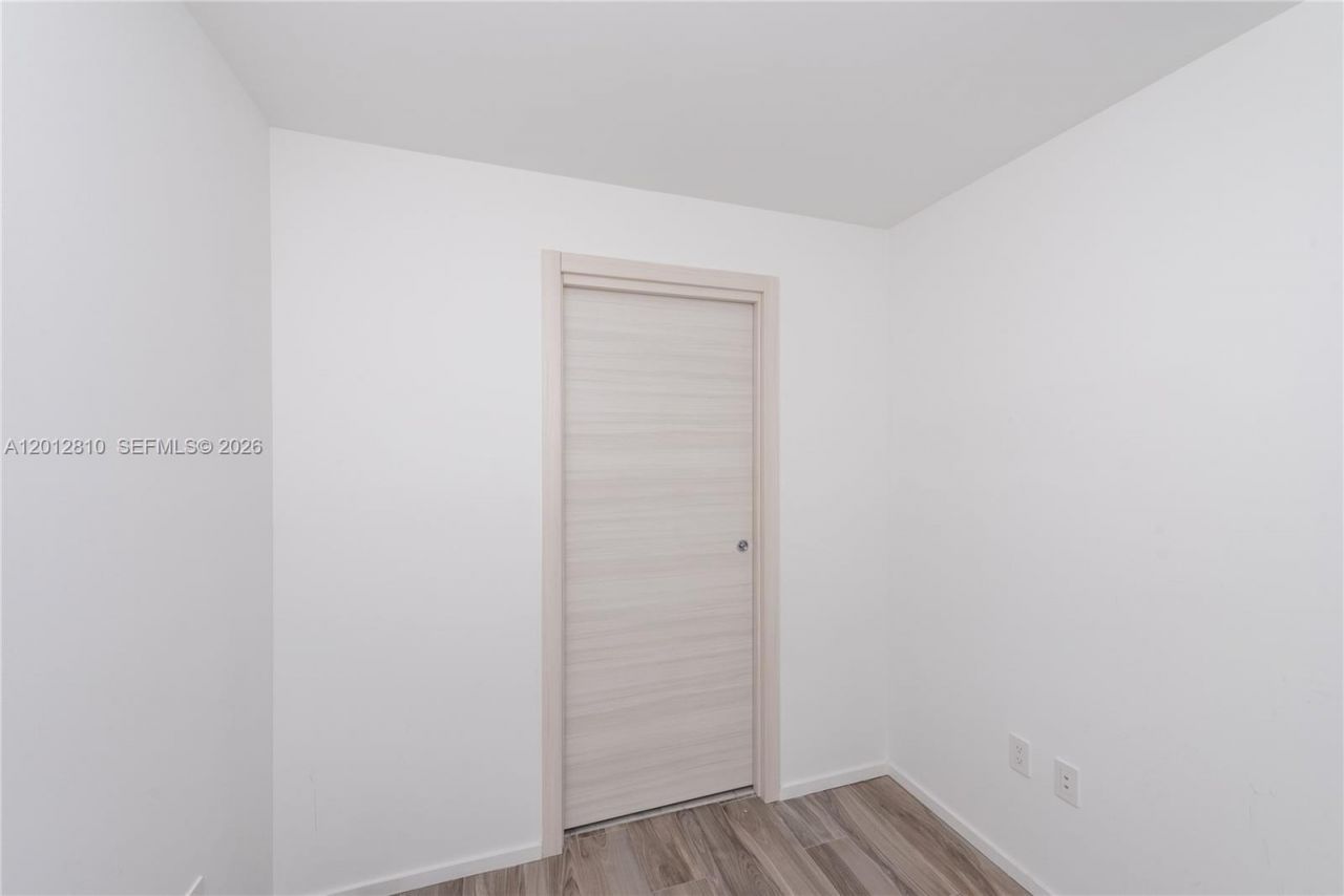 801 S Miami Ave , Unit 1602, Miami, FL 33130 Photo