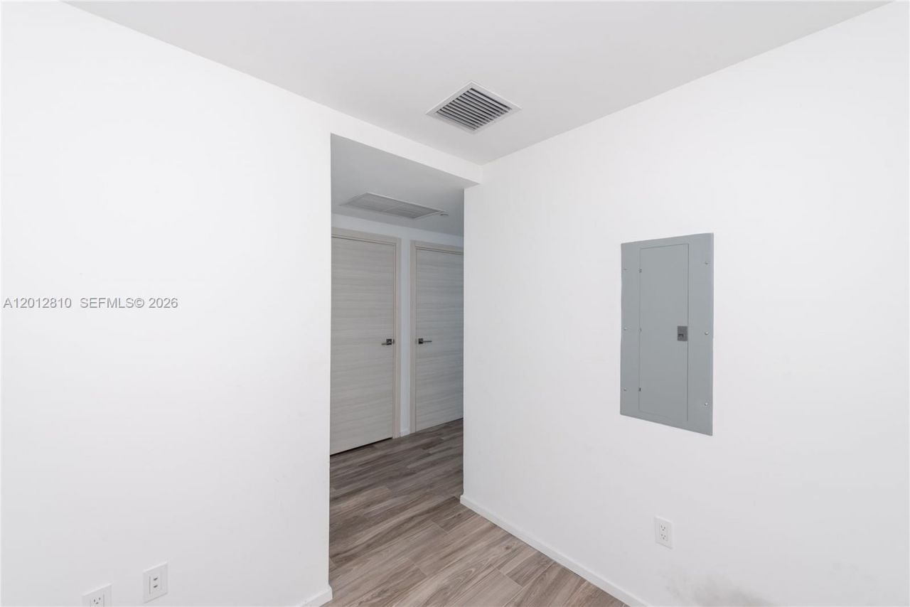 801 S Miami Ave , Unit 1602, Miami, FL 33130 Photo