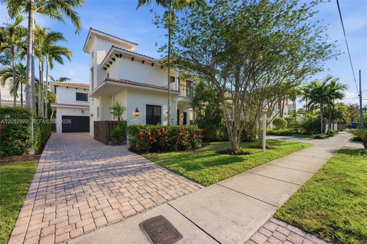 1704 NE 1st St, Fort Lauderdale, FL 33301 Photo