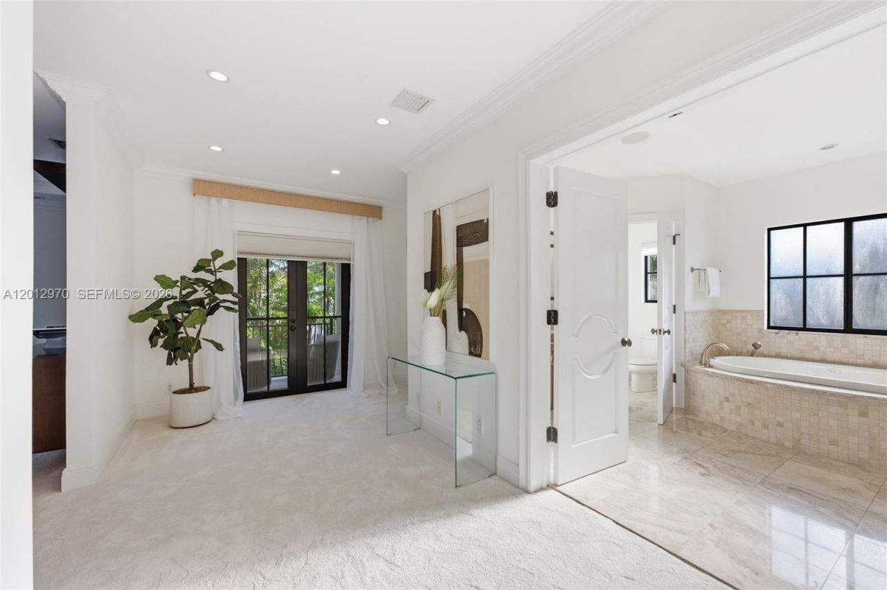 1704 NE 1st St, Fort Lauderdale, FL 33301 Photo