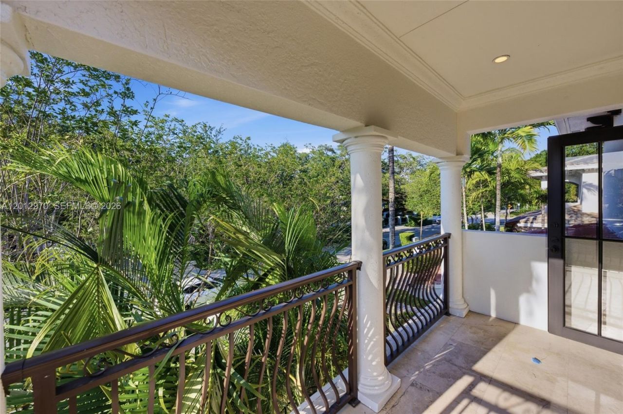 1704 NE 1st St, Fort Lauderdale, FL 33301 Photo