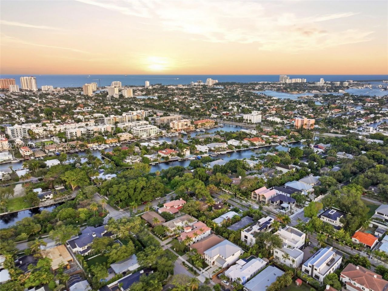 1704 NE 1st St, Fort Lauderdale, FL 33301 Photo