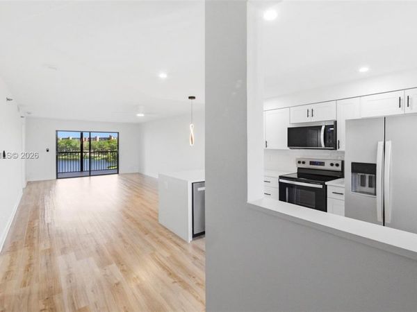 2232 N Cypress Bend Dr , Unit 507, Pompano Beach, FL 33069