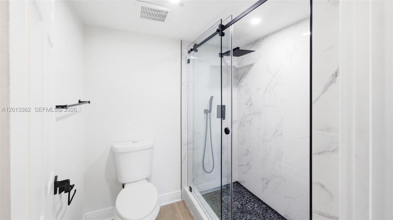 2232 N Cypress Bend Dr , Unit 507, Pompano Beach, FL 33069 Photo