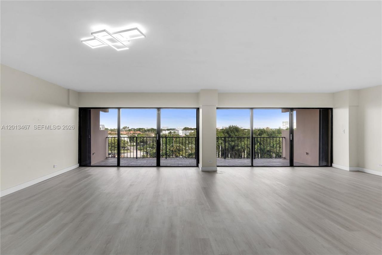 1800 NE 114th St , Unit 601, Miami, FL 33181 Photo