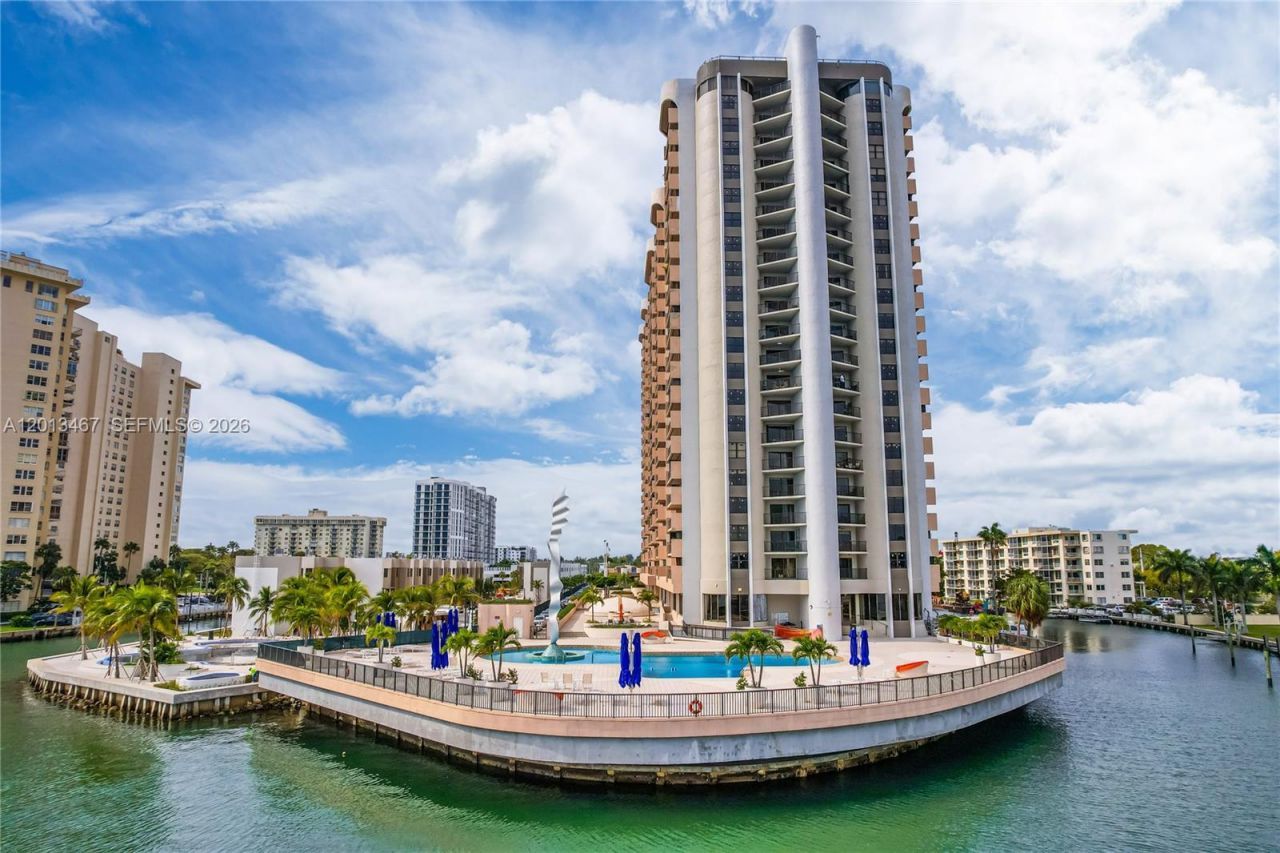 1800 NE 114th St , Unit 601, Miami, FL 33181 Photo
