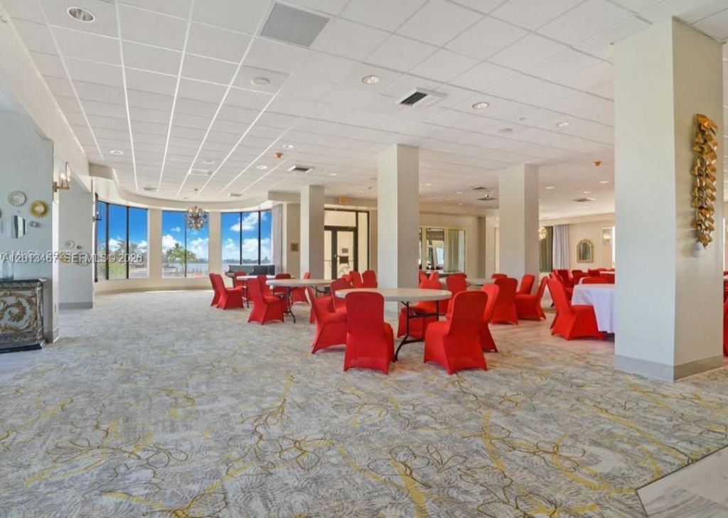 1800 NE 114th St , Unit 601, Miami, FL 33181 Photo