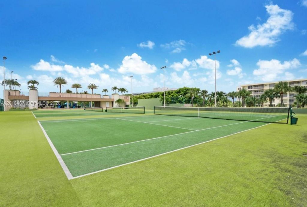 1800 NE 114th St , Unit 601, Miami, FL 33181 Photo