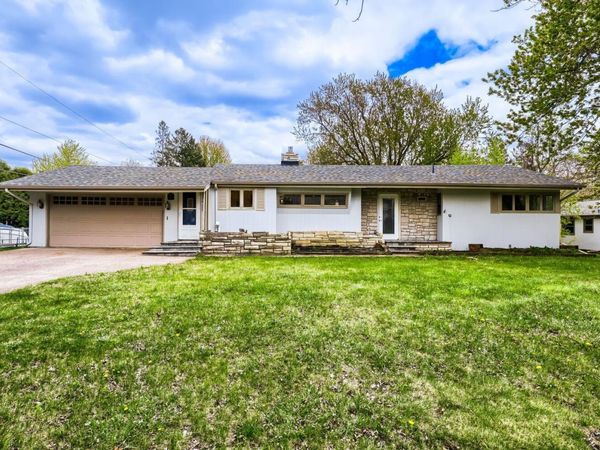 3420 Xenium Lane N, Plymouth, MN 55441